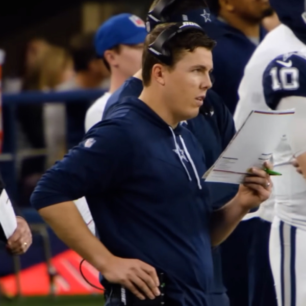 What Does Kellen Moore Bring to the Eagles?
